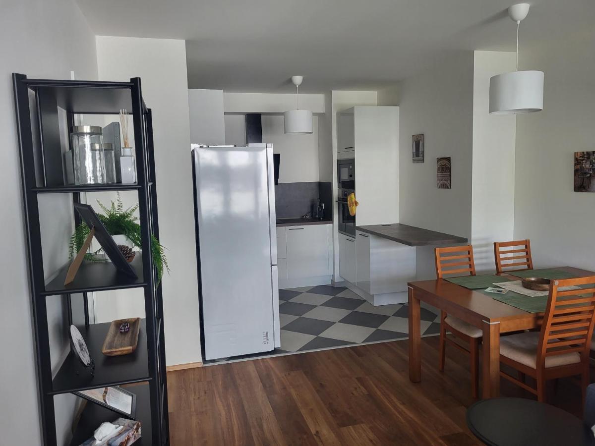 New Apartment In Karlin, Praha 8, Close To Center Exterior photo