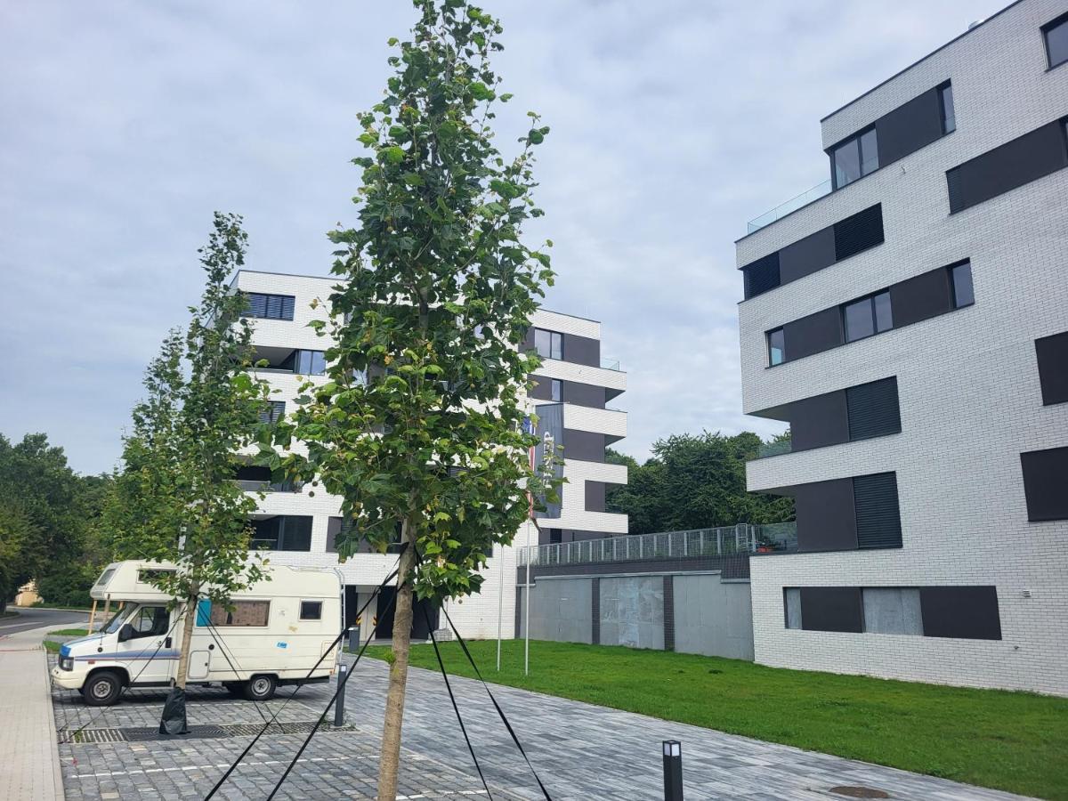 New Apartment In Karlin, Praha 8, Close To Center Exterior photo